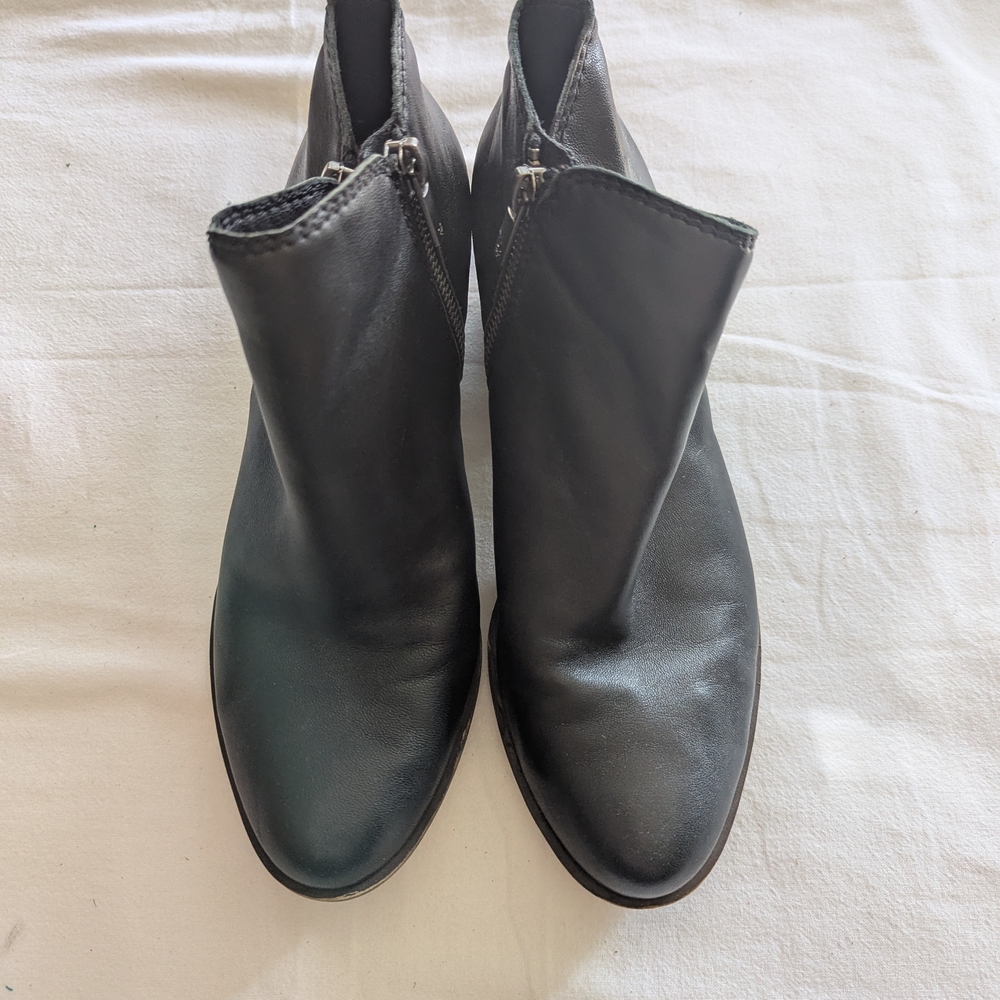 Lucky Brand Basel Black Soft Leather Flat Bootie Size 7.5